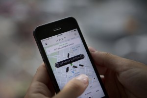 Scopri di più sull'articolo Uber scappa dalla Cina, vende alla rivale che piace a Apple