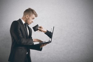 Scopri di più sull'articolo Truffe online: qual è il giudice competente?