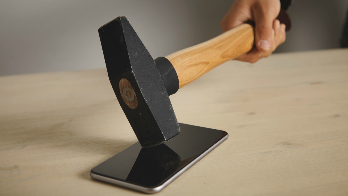 Al momento stai visualizzando Autoriparazione di plastica e circuiti, progetti in sviluppo