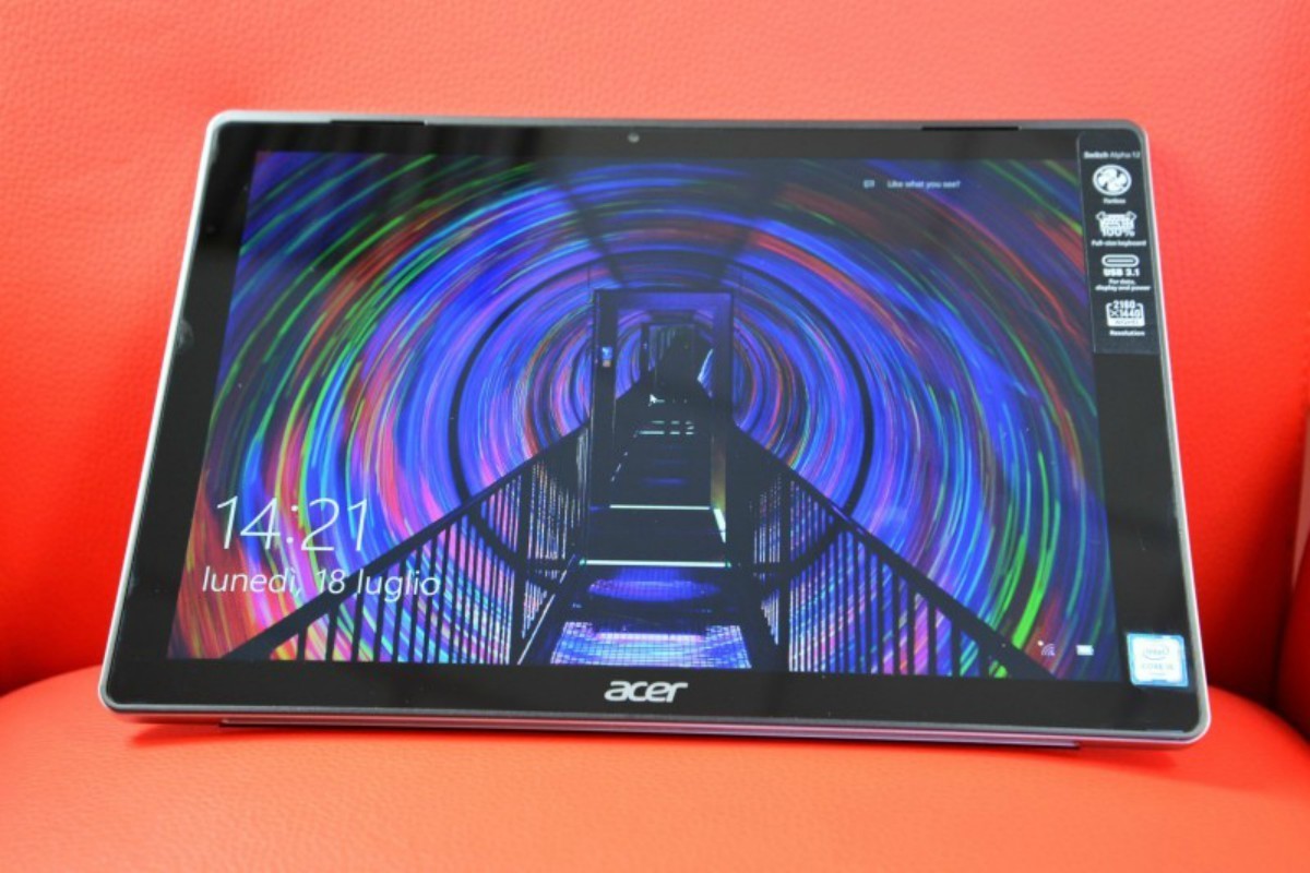 Al momento stai visualizzando Acer Switch Alpha 12, il 2-in-1 versatile e potente
