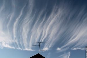 Scopri di più sull'articolo Le scie chimiche non esistono, dice l’Atlante delle nuvole