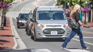 Scopri di più sull'articolo Guida autonoma, le Ford comunicheranno con segnali di luce