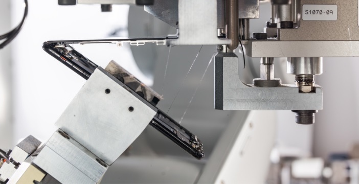 Al momento stai visualizzando Daisy è il nuovo robot di Apple che smonta i vecchi iPhone