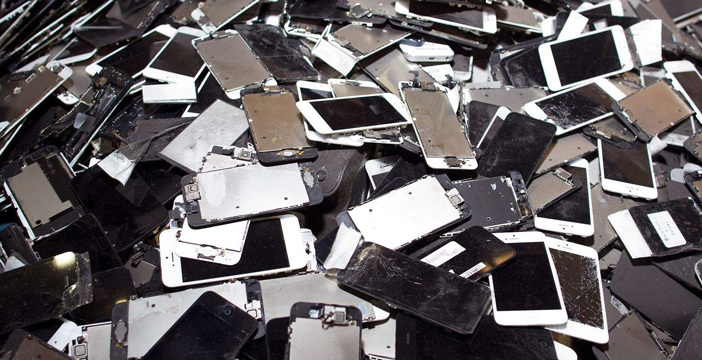 Al momento stai visualizzando Gli smartphone uccideranno la Terra, silenziosamente