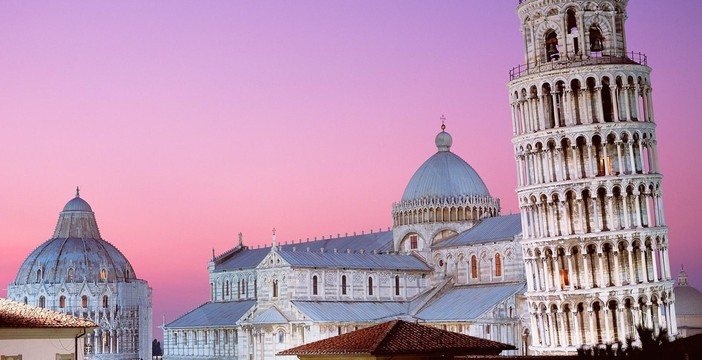 Al momento stai visualizzando Come ha fatto la Torre di Pisa a sopravvivere a decine di terremoti?