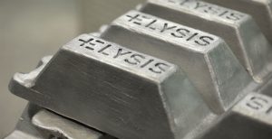 Scopri di più sull'articolo Apple e i big dell’alluminio insieme per un rivoluzionario processo produttivo che abbatte le emissioni di gas serra