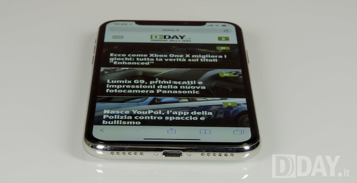 Al momento stai visualizzando iPhone 2018: accessori per la ricarica rapida inclusi nel prezzo