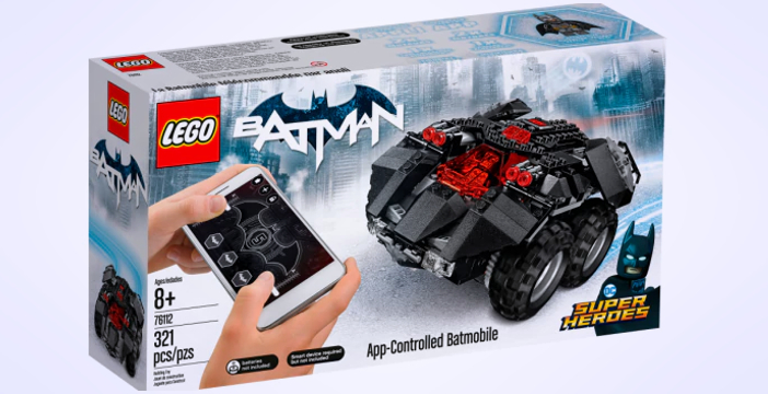 Al momento stai visualizzando Lego annuncia la Batmobile connessa. Tutta da montare e programmare