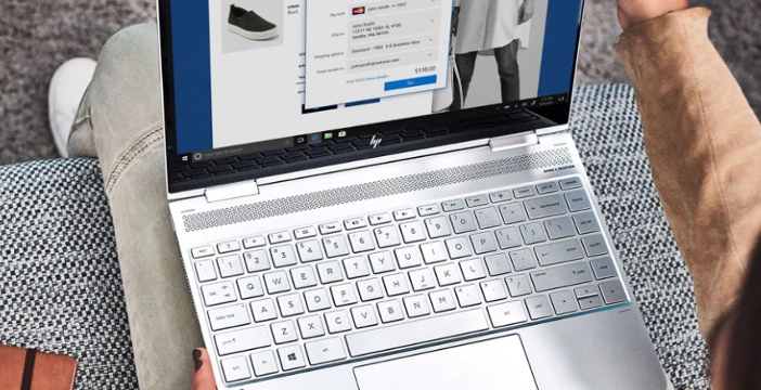 Al momento stai visualizzando Microsoft Pay: chi usa Outlook potrà pagare via e-mail