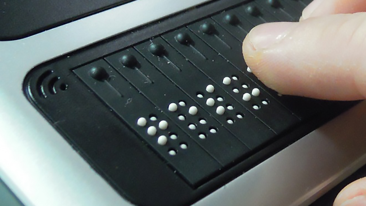 Scopri di più sull'articolo Schermi Braille, nuovo standard grazie a Microsoft e Apple