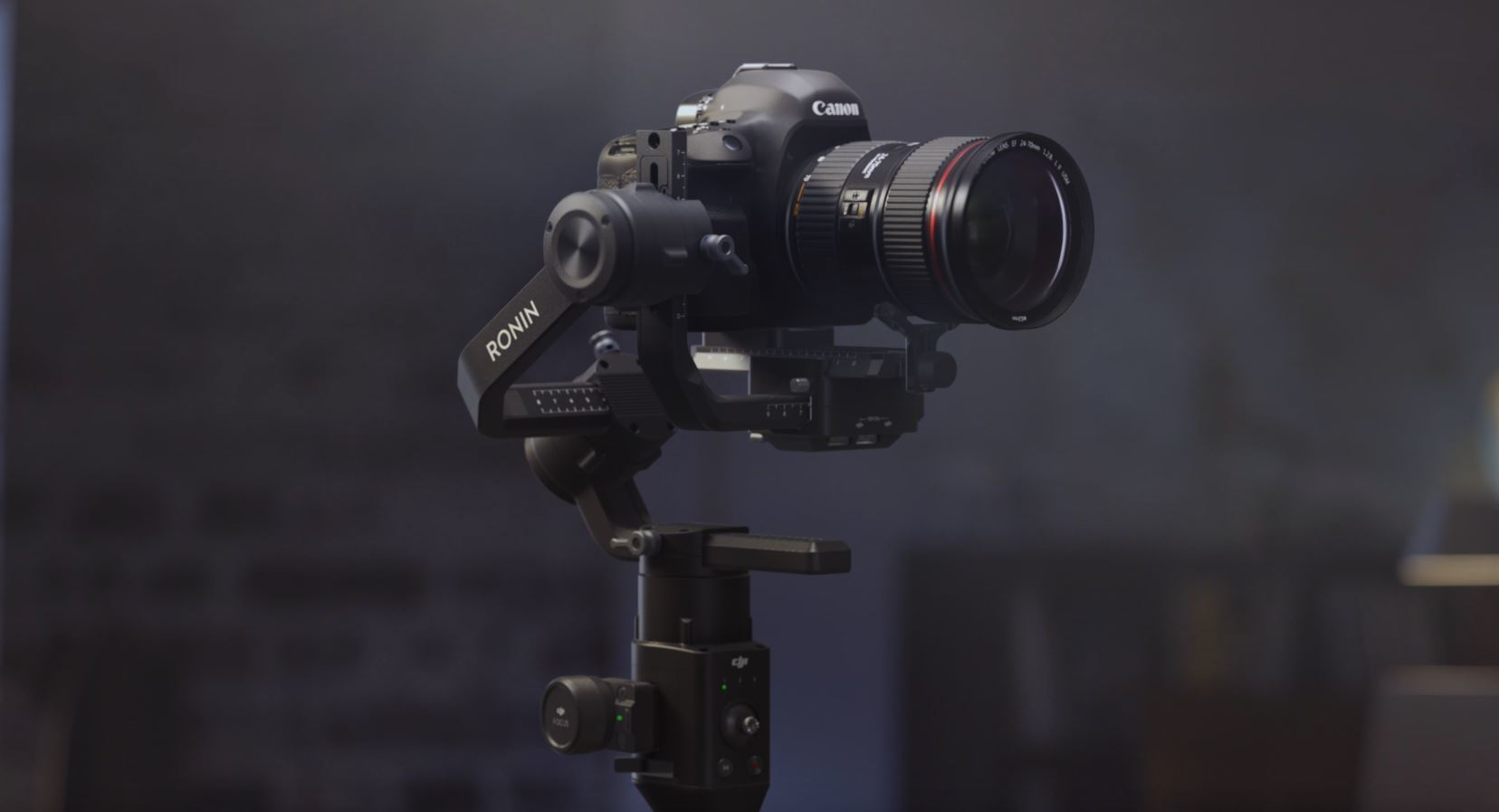 Scopri di più sull'articolo DJI Ronin S, ufficialmente disponibile in prenotazione