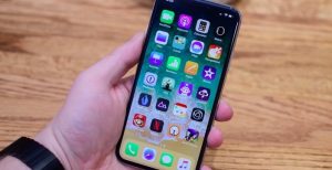 Scopri di più sull'articolo Porta USB bloccata in iOS 12? Gli hacker hanno già trovato il modo di fregare Apple