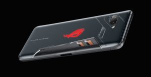 Scopri di più sull'articolo Asus ROG Phone, un mostro con raffreddamento a vapore, display HDR e Snapdragon 845 overcloccato