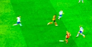 Scopri di più sull'articolo Come eliminare le scie sul TV e vedere perfettamente lo sport