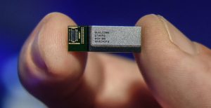 Scopri di più sull'articolo Qualcomm lancia la prima antenna per gli smartphone 5G