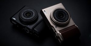 Scopri di più sull'articolo Fujifilm XF10, la compatta anti-smartphone con sensore gigante che strizza l’occhio a Instagram