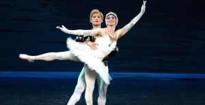 Scopri di più sull'articolo Questa AI ti fa ballare bene anche se sei un incapace