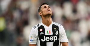 Scopri di più sull'articolo Calcio senza pace: DAZN parte male ma poi migliora. Sky peggiora: 4K bocciato