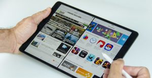 Scopri di più sull'articolo Nuovo iPad Pro, niente jack da 3,5 mm e Face ID solo in modalità verticale