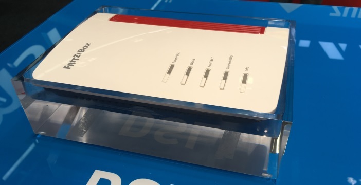 Al momento stai visualizzando Presentato Fritz!Box 7530, il modem per le DSL veloci. Ma arriva nel 2019