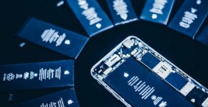 Scopri di più sull'articolo Cambiare batteria all’iPhone diventerà più caro da gennaio