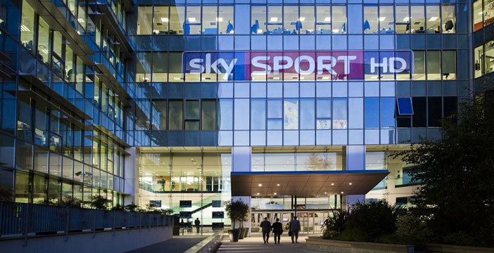 Al momento stai visualizzando Sky sul digitale terrestre ora conviene meno: con la nuova offerta salgono prezzi e vincolo