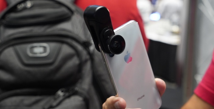 Al momento stai visualizzando Basta cambiare lenti aggiuntive a ogni smartphone: Olloclip crea l’attacco universale