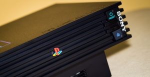 Scopri di più sull'articolo Dopo 18 anni Sony saluta definitivamente PlayStation 2: fine dell’assistenza tecnica