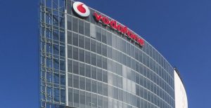 Scopri di più sull'articolo Fibra Vodafone, quella “vera” arriva in 14 nuovi comuni di Lombardia e Piemonte. Ecco i fortunati