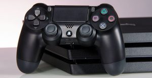 Scopri di più sull'articolo PS4: un messaggio rende la console inutilizzabile. Come tutelarsi