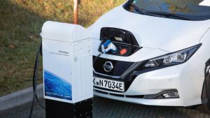 Scopri di più sull'articolo Nissan Leaf, tecnologia vehicle to grid per facilitare l’adozione delle rinnovabili