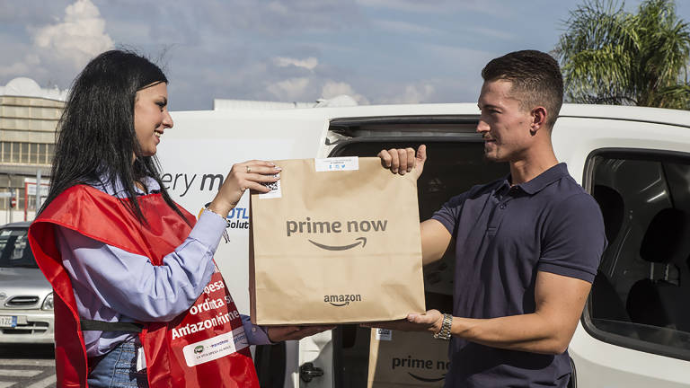 Al momento stai visualizzando Amazon è destinata al fallimento (come tutte le aziende), “rimandarlo” è il compito di Bezos