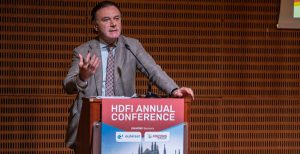 Scopri di più sull'articolo Povera Italia: l’AGCOM disegna il futuro della TV ma non conosce la diffusione del satellite