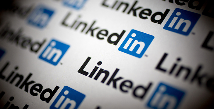 Al momento stai visualizzando LinkedIn, basta spam sull’email di lavoro: per scaricare l’indirizzo serve il consenso