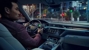 Scopri di più sull'articolo Audi e-tron: un futuro mirrorless