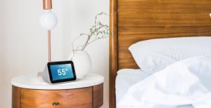 Scopri di più sull'articolo Lenovo Smart Clock, Google Assistant e schermo da 4 pollici