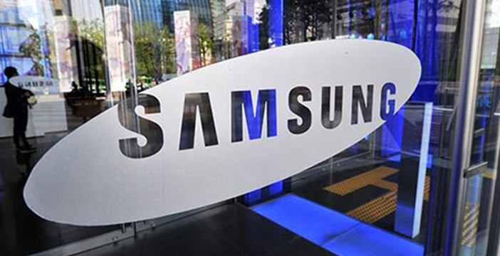 Al momento stai visualizzando Galaxy S10 5G, potente e costosissimo. In Italia potremmo non vederlo