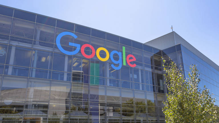 Scopri di più sull'articolo App che offrono compensi in cambio di dati personali, anche Google finisce nel mirino di Apple