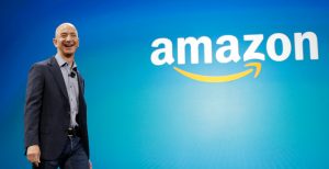 Scopri di più sull'articolo Amazon, trimestrale record. Ma le previsioni per il 2019 spaventano gli azionisti e il titolo va giù