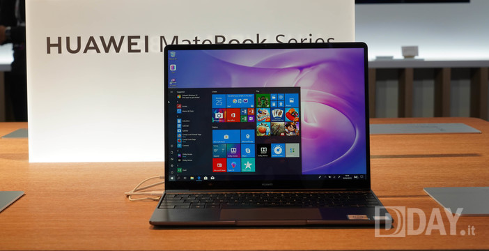 Al momento stai visualizzando Huawei MateBook 13 è compatto e potente. Arriva in Italia da 999 euro