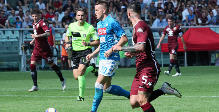 Al momento stai visualizzando Serie A, ventiquattresima giornata: Napoli-Torino in 4K HDR su Sky. Su DAZN c’è il Milan