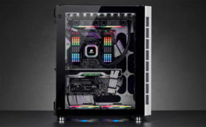 Scopri di più sull'articolo Corsair annuncia i nuovi case Crystal 680X e Carbide 678C