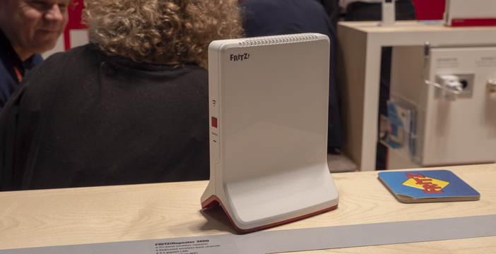Scopri di più sull'articolo AVM, ecco i nuovi ripetitori. Fritz!Repeater 3000 viaggia fino a 2.133 Mbps