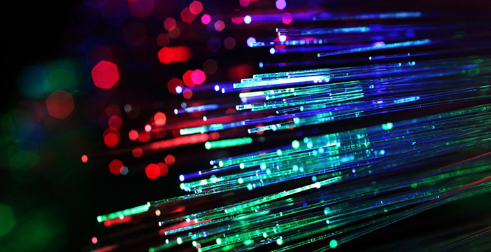 Al momento stai visualizzando AGCOM approva i bollini per la fibra. Verde, giallo e rosso: cosa significano