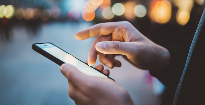 Al momento stai visualizzando Basta servizi premium attivati sulla SIM senza saperlo. Ora serve un “doppio clic”