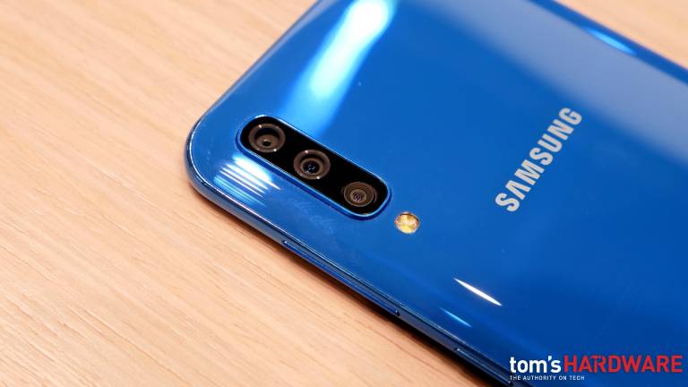 Scopri di più sull'articolo Samsung Galaxy Note 10: addio al jack audio e ai pulsanti fisici?