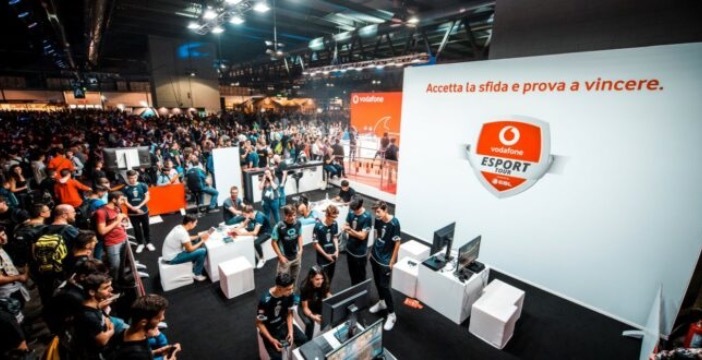 Al momento stai visualizzando Accordo tra ESL e Vodafone: le finali del Mobile Open giocate su rete 5G