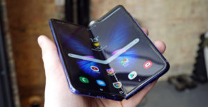 Scopri di più sull'articolo Samsung avrebbe risolto tutti i problemi di Galaxy Fold. Il lancio a inizio giugno