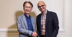 Scopri di più sull'articolo Google Stadia fa paura: lo streaming di PlayStation userà il cloud di Microsoft