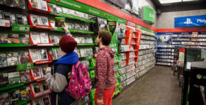 Scopri di più sull'articolo Xbox One S All-Digital, il momento è giusto: dire addio al fisico non è più follia